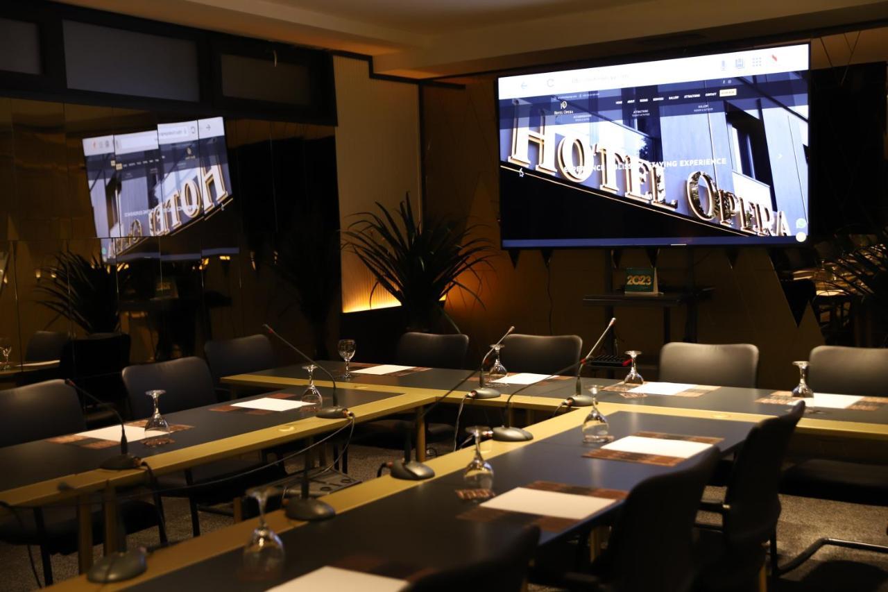 Hotel Opera Prishtinë Luaran gambar